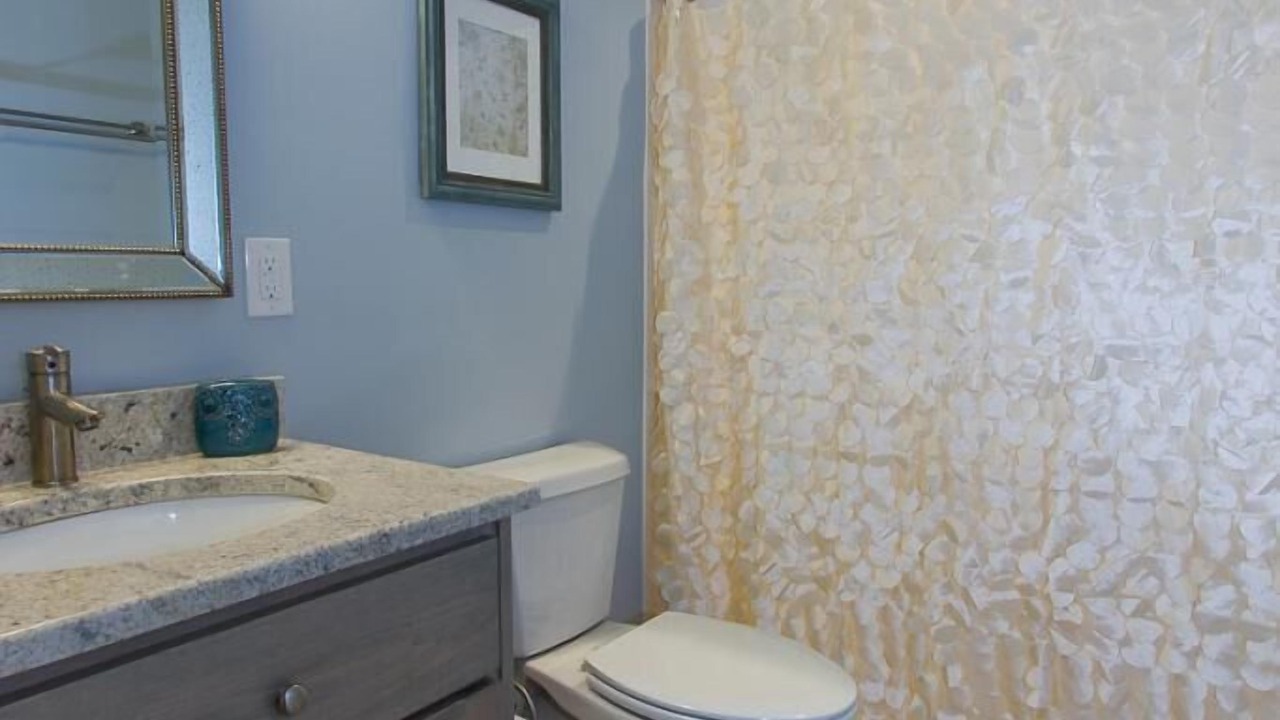 Photo of Bathroom in Ocean Isle Beach