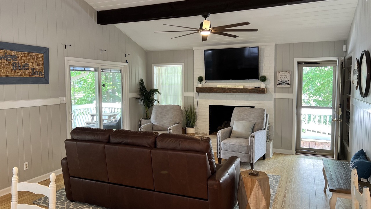 Photo of Livingroom in Henrico