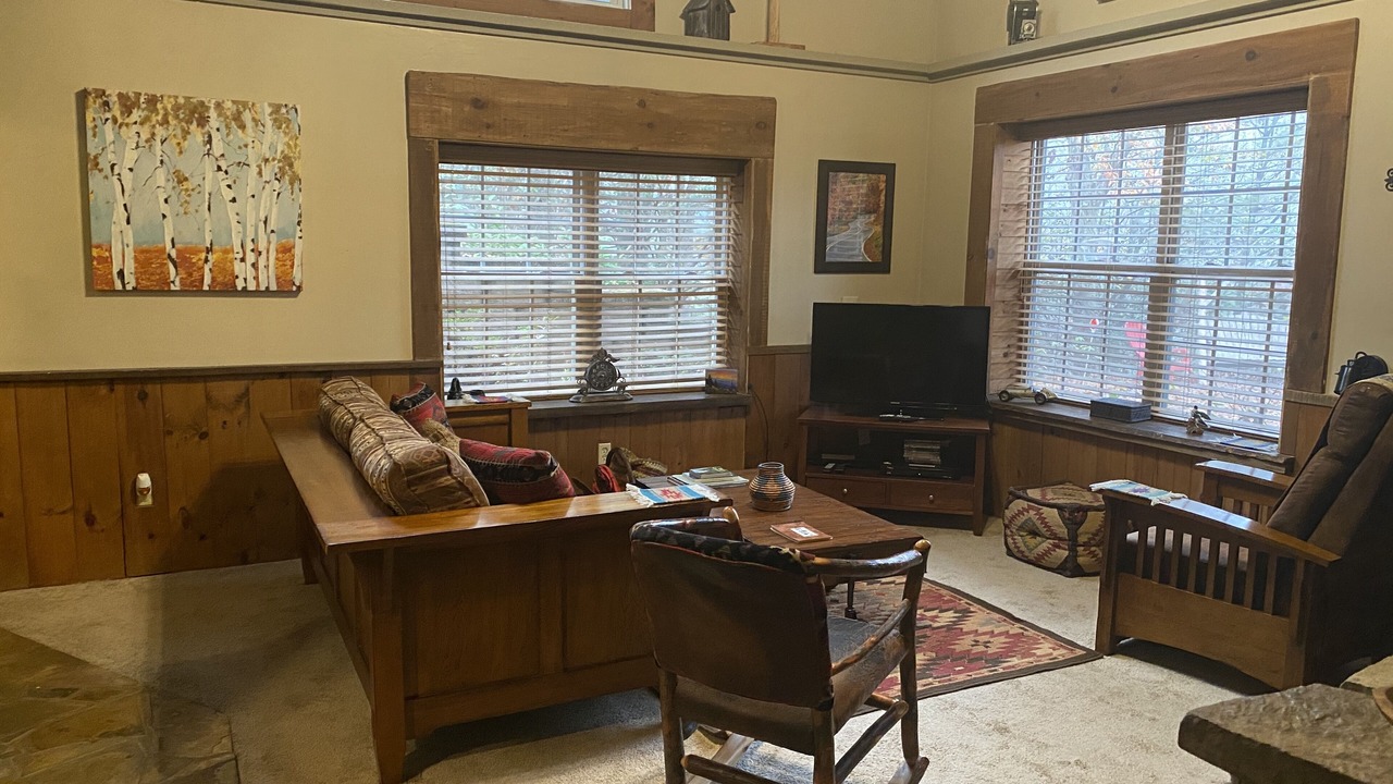 Photo of Livingroom in Franklin