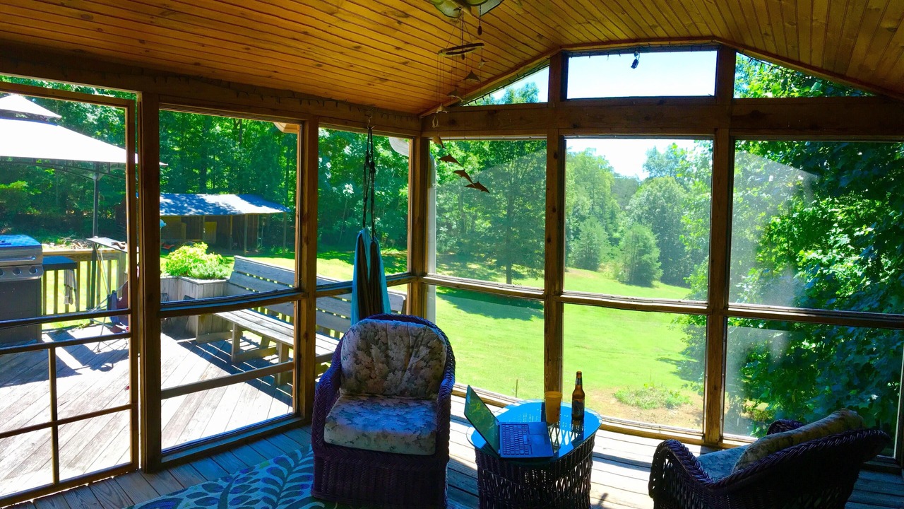 Photo of Patio Balcony in Lake Lure