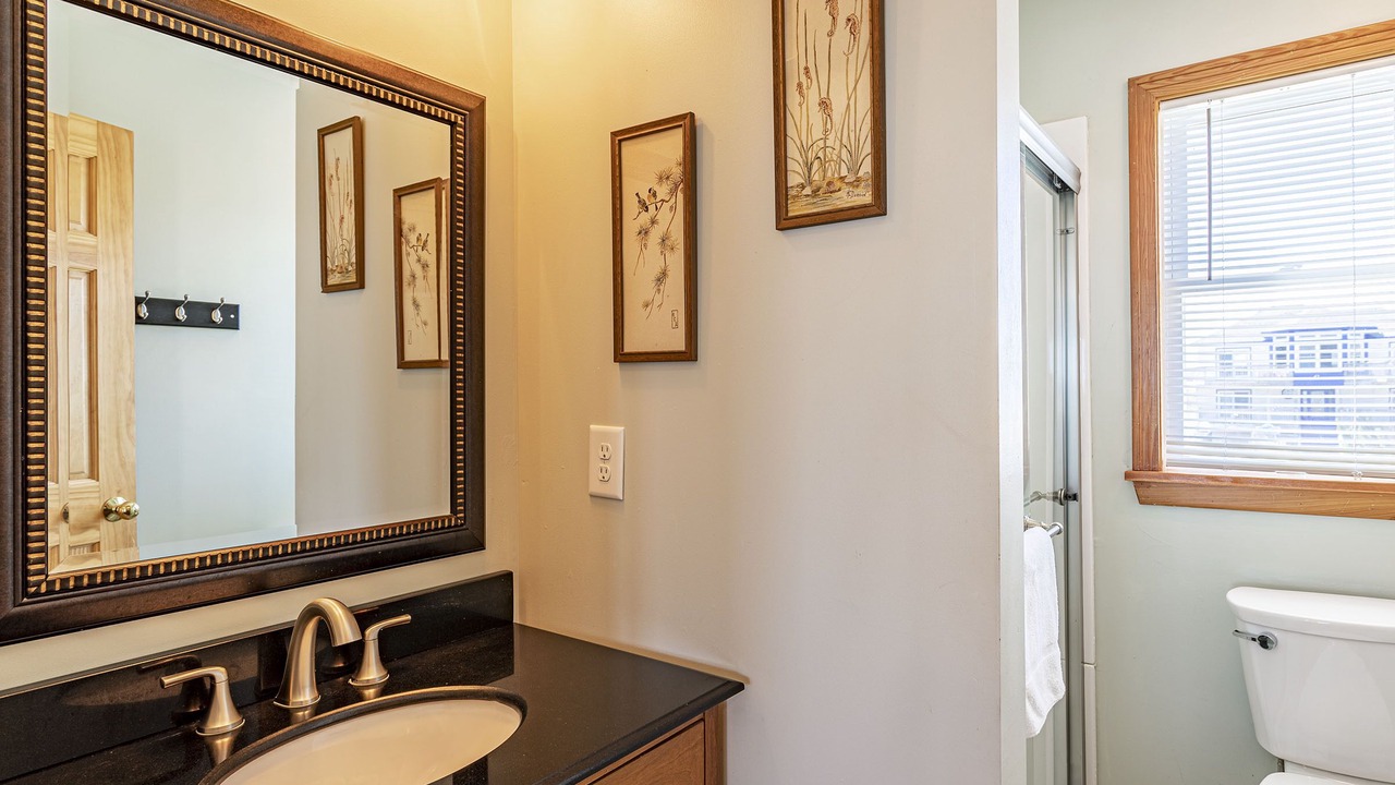 Photo of Bathroom in Whalehead Beach