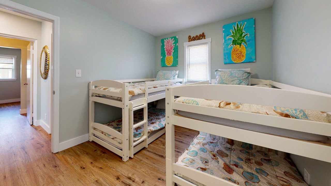 Photo of Bedroom in Wilmington Beach
