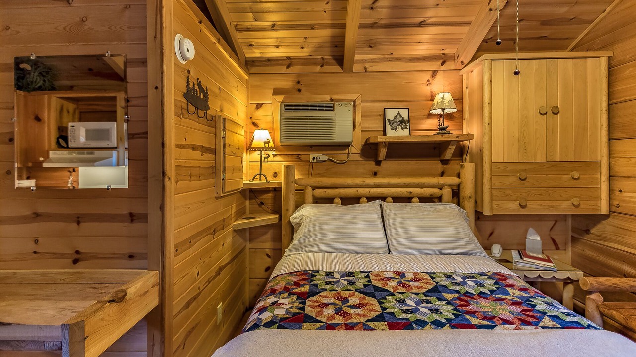 Photo of Bedroom in Topton