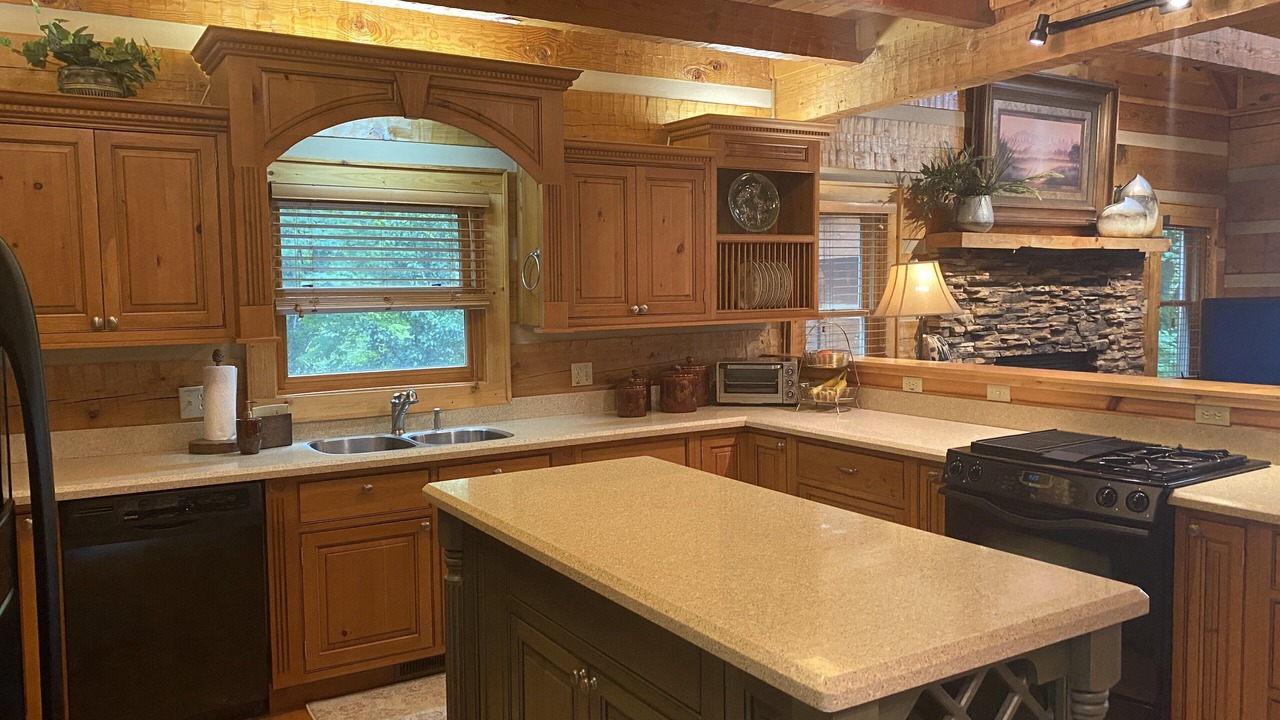 Photo of Kitchen in Maggie Valley