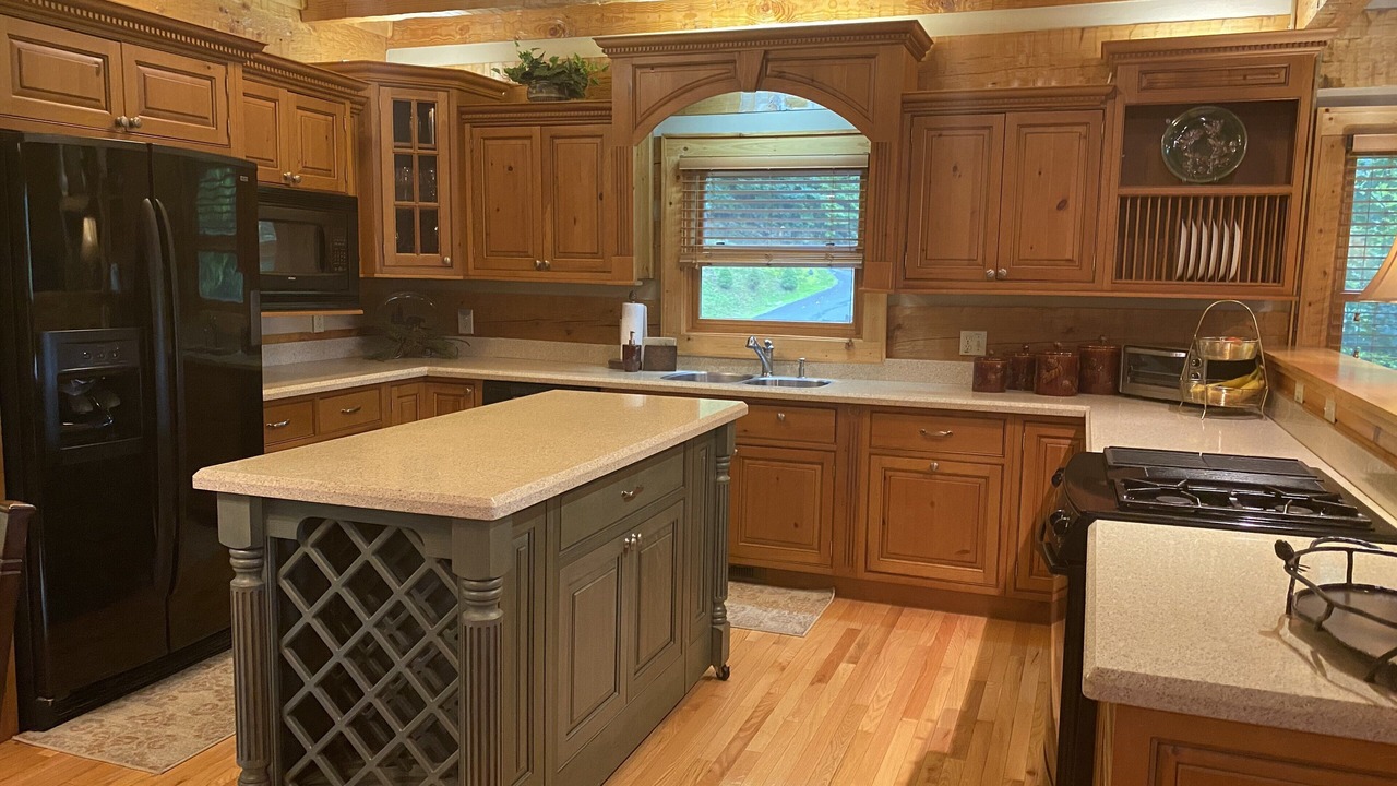 Photo of Kitchen in Maggie Valley