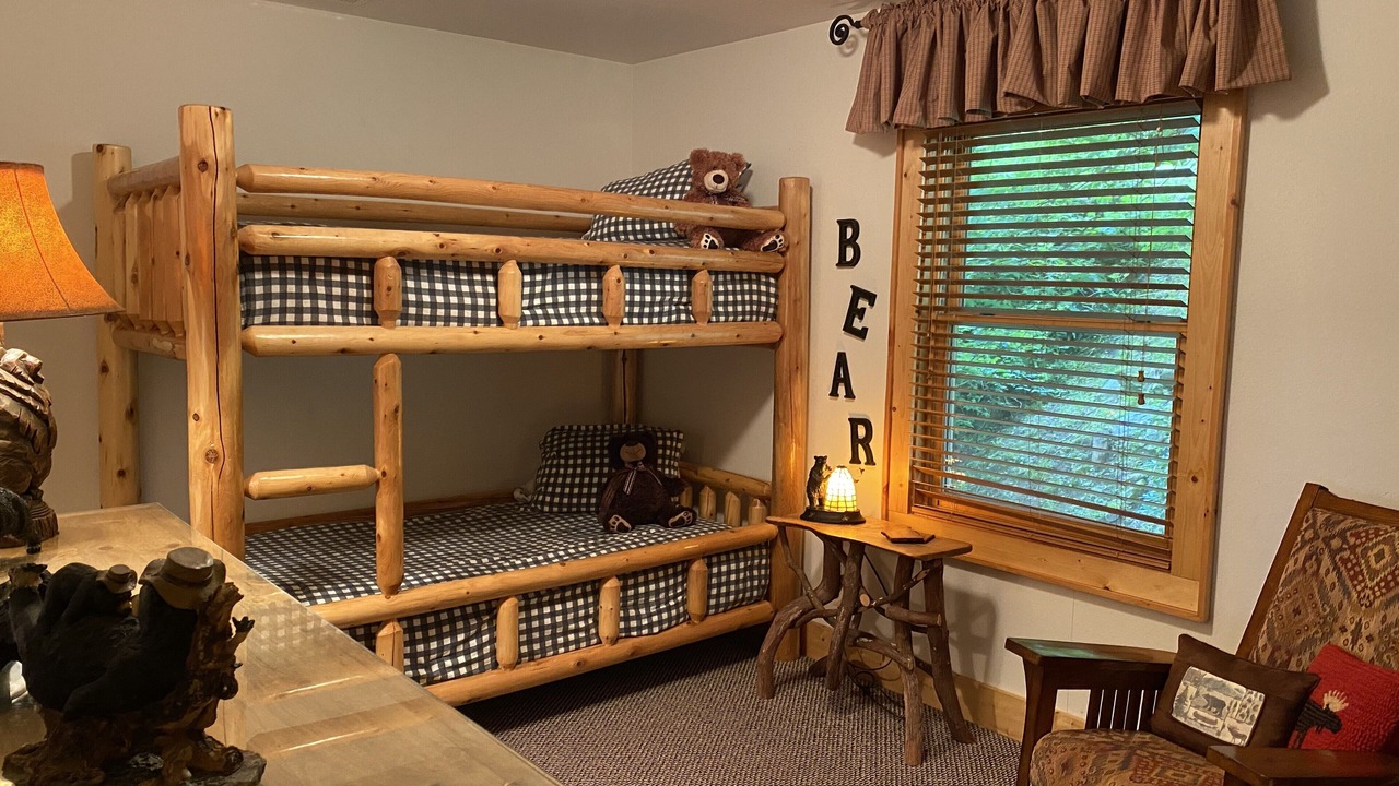 Photo of Bedroom in Maggie Valley