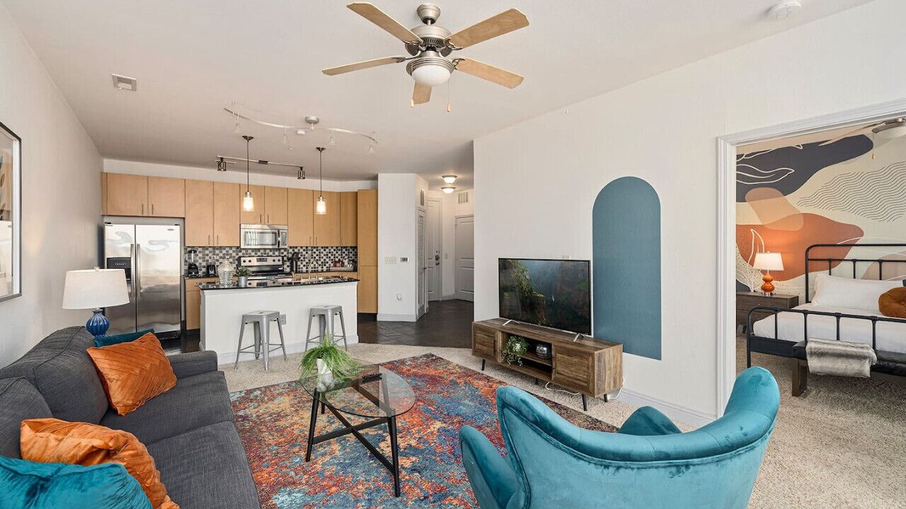 Photo of Livingroom in Second Ward