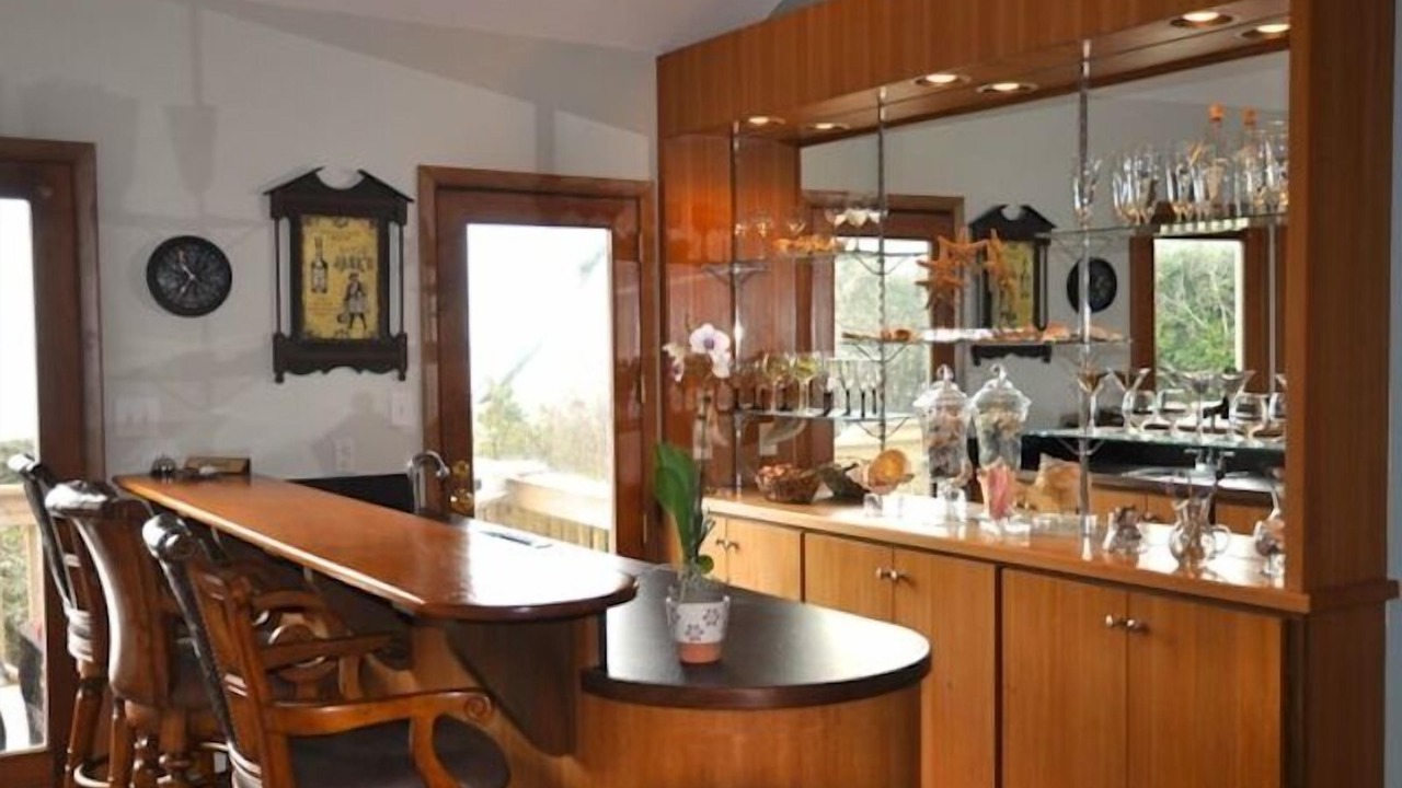 Photo of Bedroom in Pine Knoll Shores