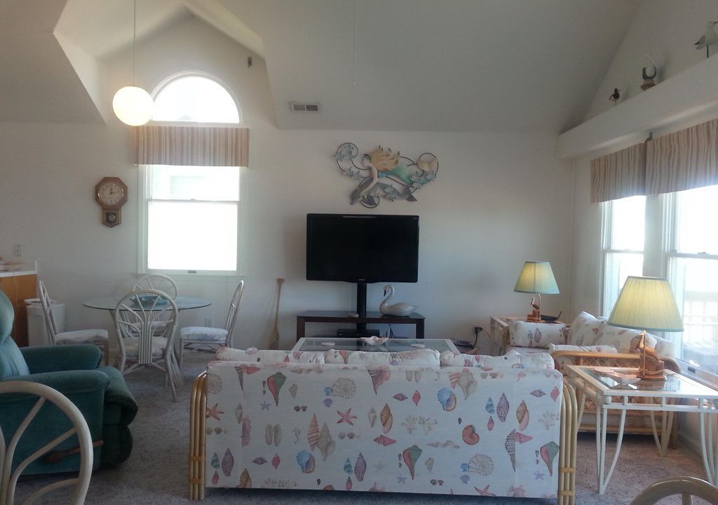 Photo of Livingroom in Kill Devil Hills