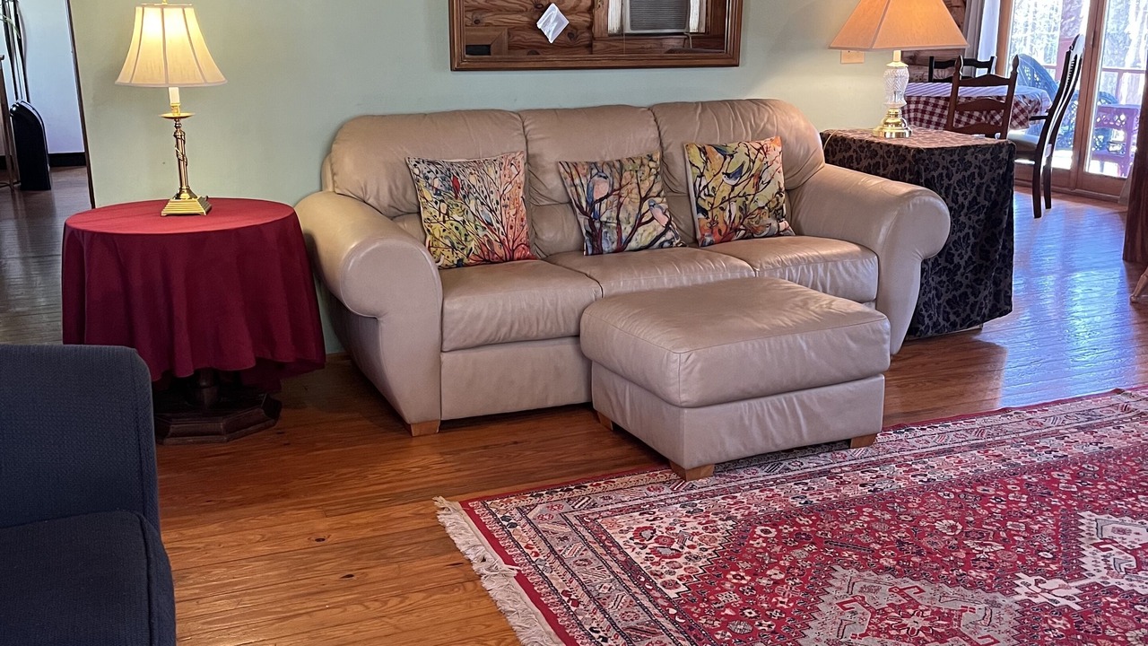 Photo of Livingroom in Southmont