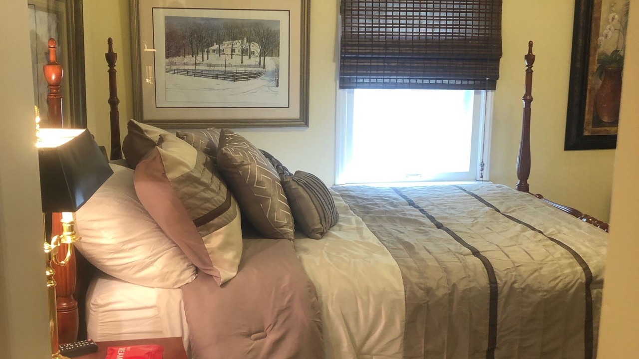 Photo of Bedroom in Elon