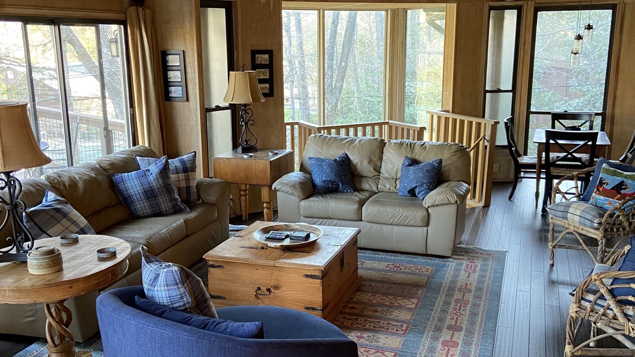 Photo of Livingroom in Black Mountain
