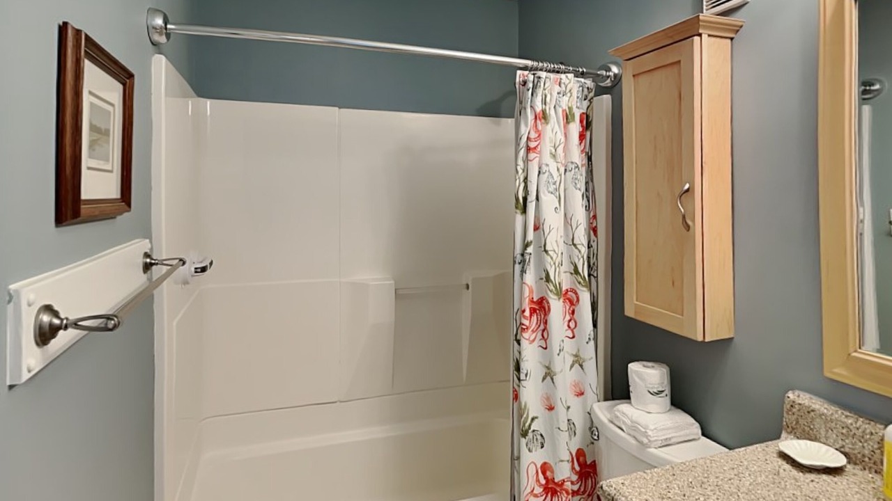 Photo of Bathroom in Wilmington Beach