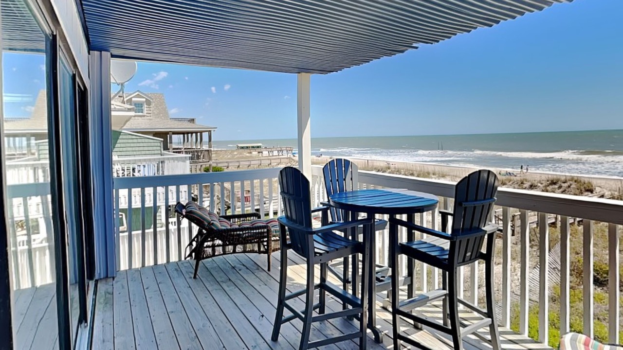 Photo of Patio Balcony in Wilmington Beach