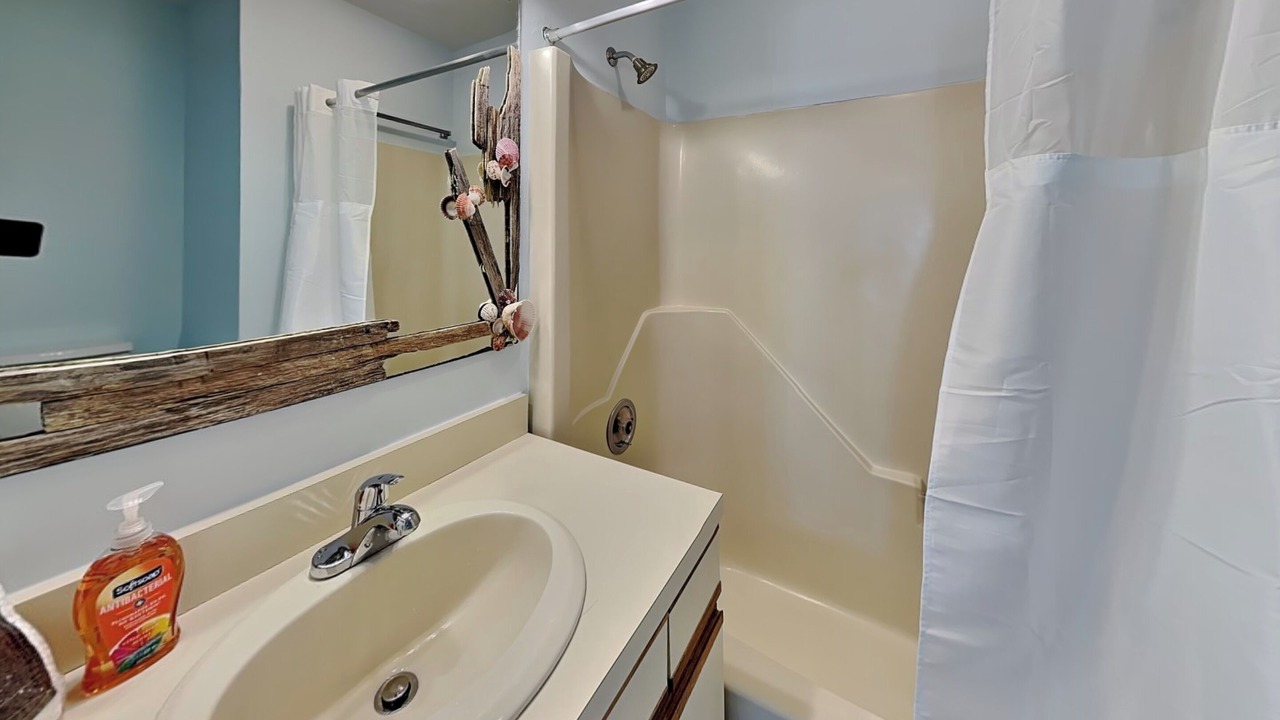 Photo of Bathroom in Kure Beach
