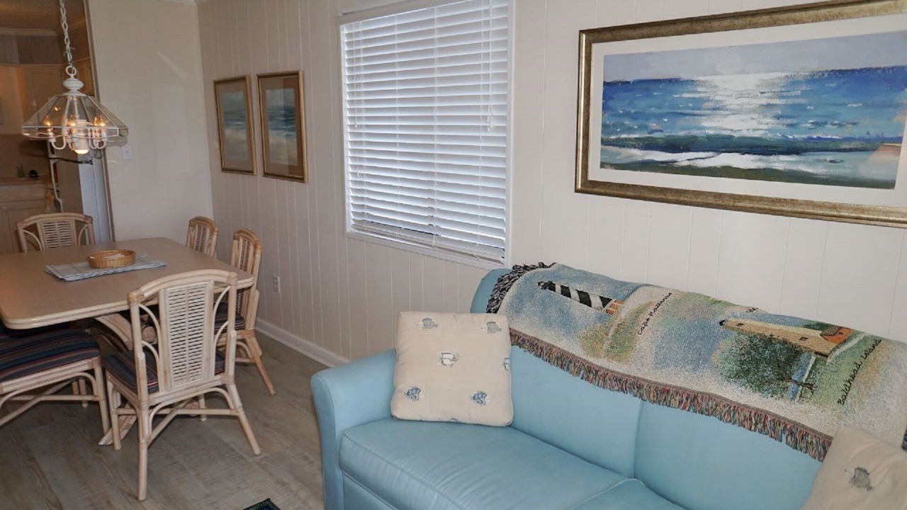 Photo of Livingroom in Ocean Isle Beach