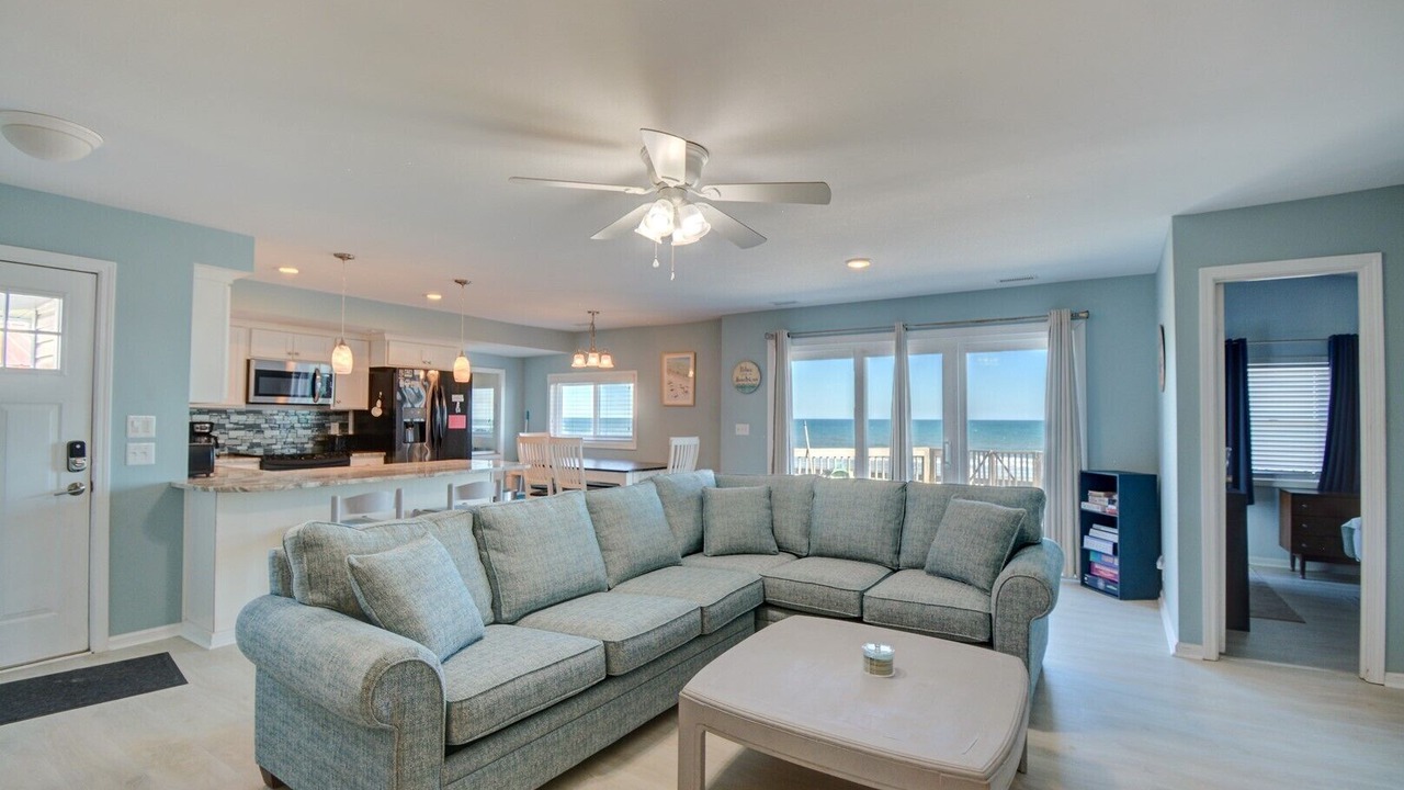Photo of Livingroom in Surf City