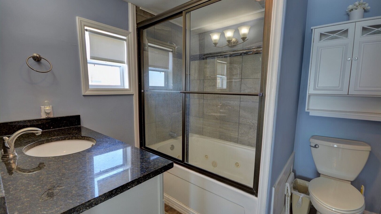 Photo of Bathroom in Surf City