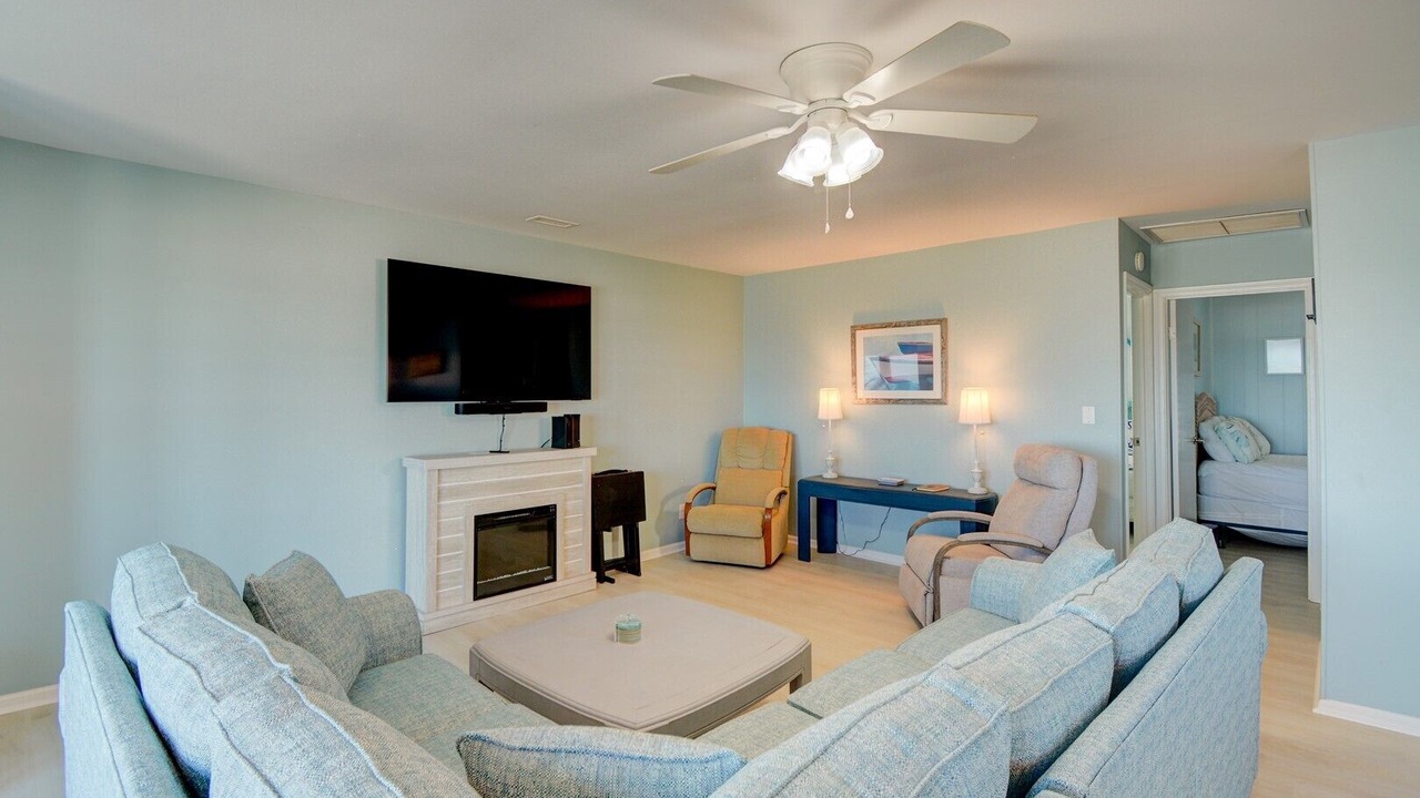 Photo of Livingroom in Surf City
