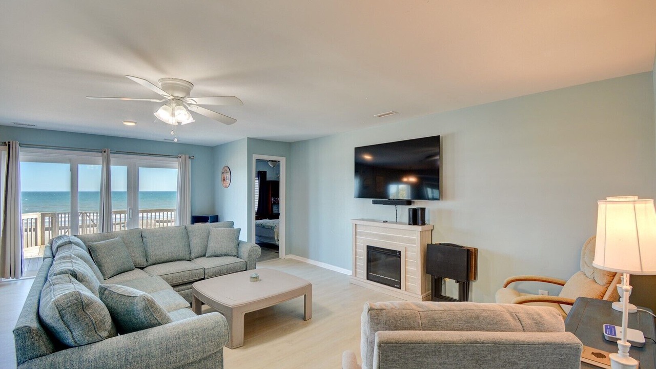 Photo of Livingroom in Surf City