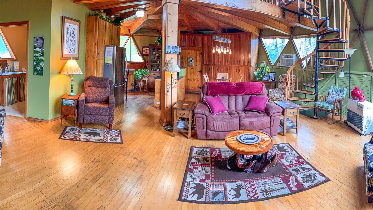 Photo of Livingroom in Grassy Creek