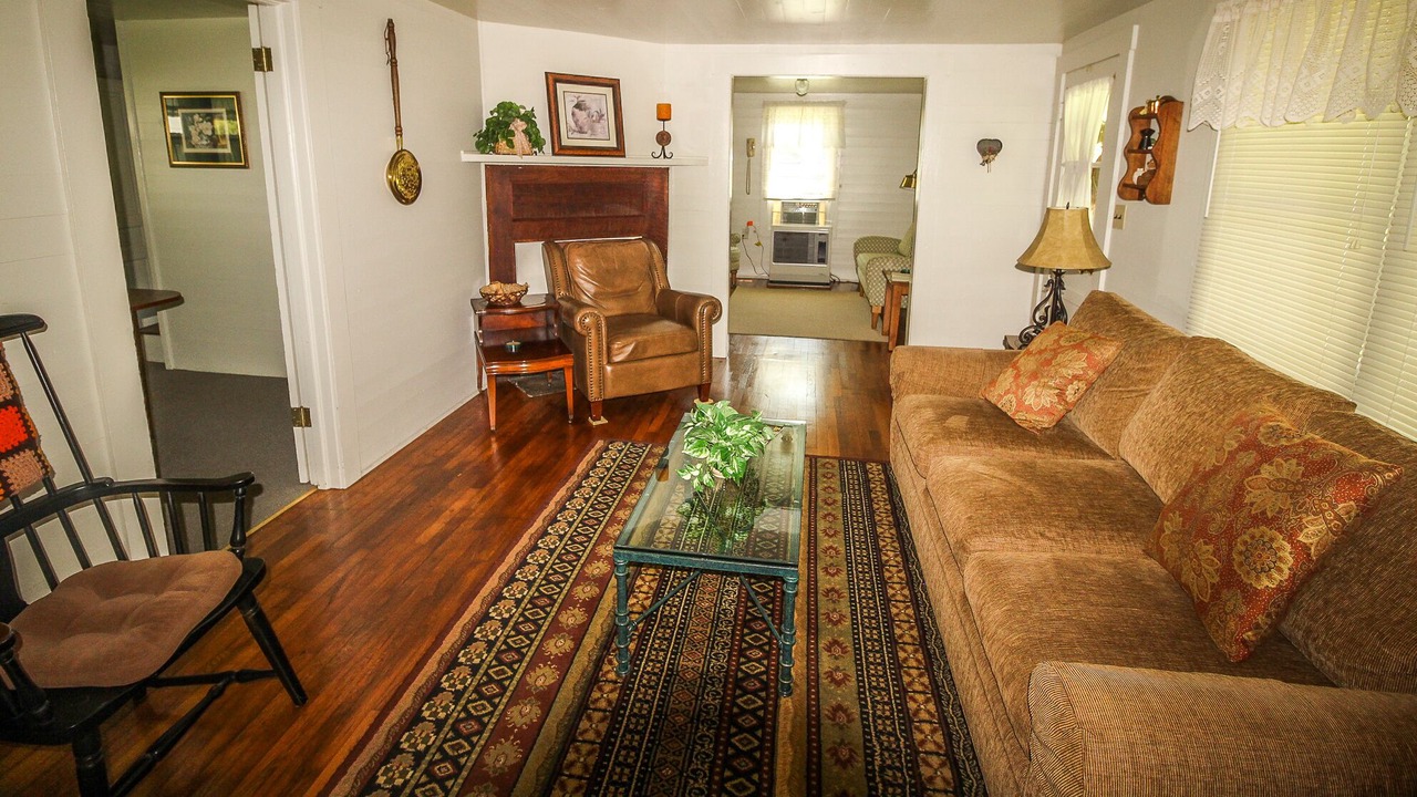Photo of Livingroom in Crumpler