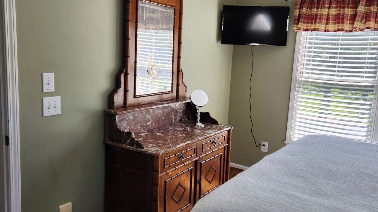Photo of Bedroom in Pisgah Forest