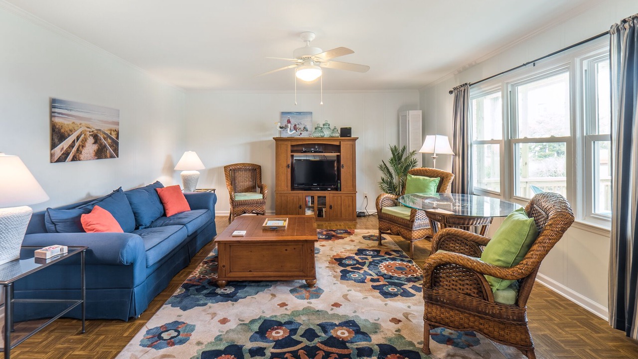 Photo of Livingroom in Wilmington Beach