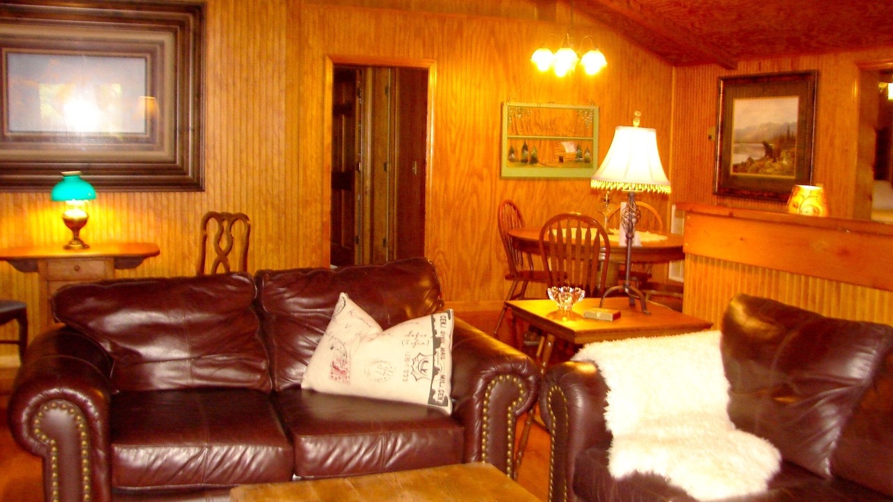 Photo of Livingroom in Robbinsville