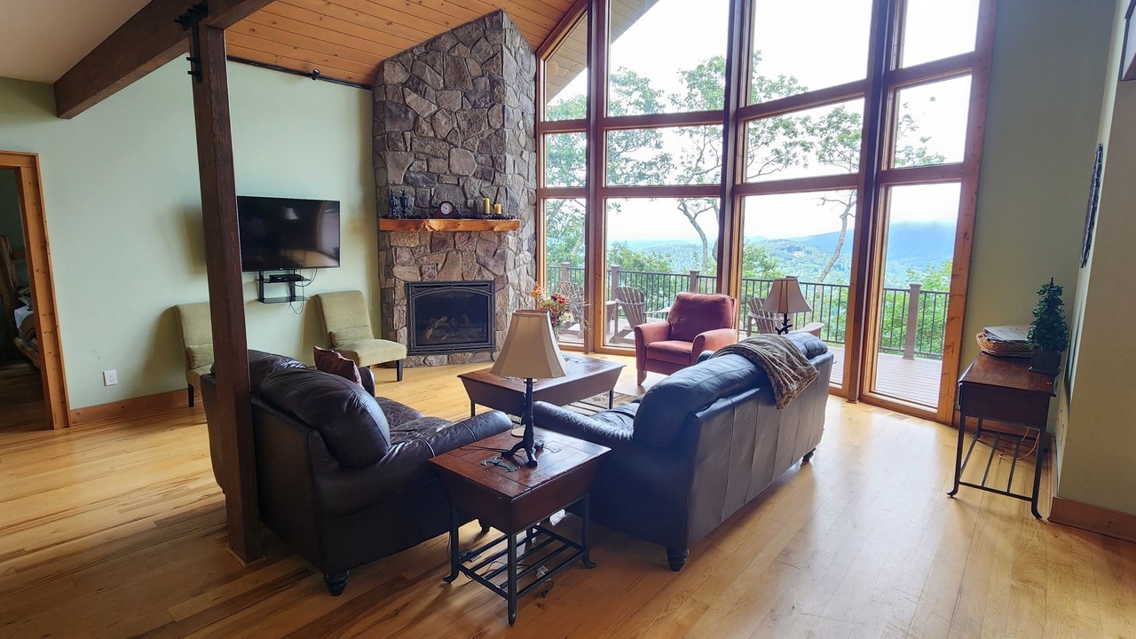 Photo of Livingroom in Buck Mountain
