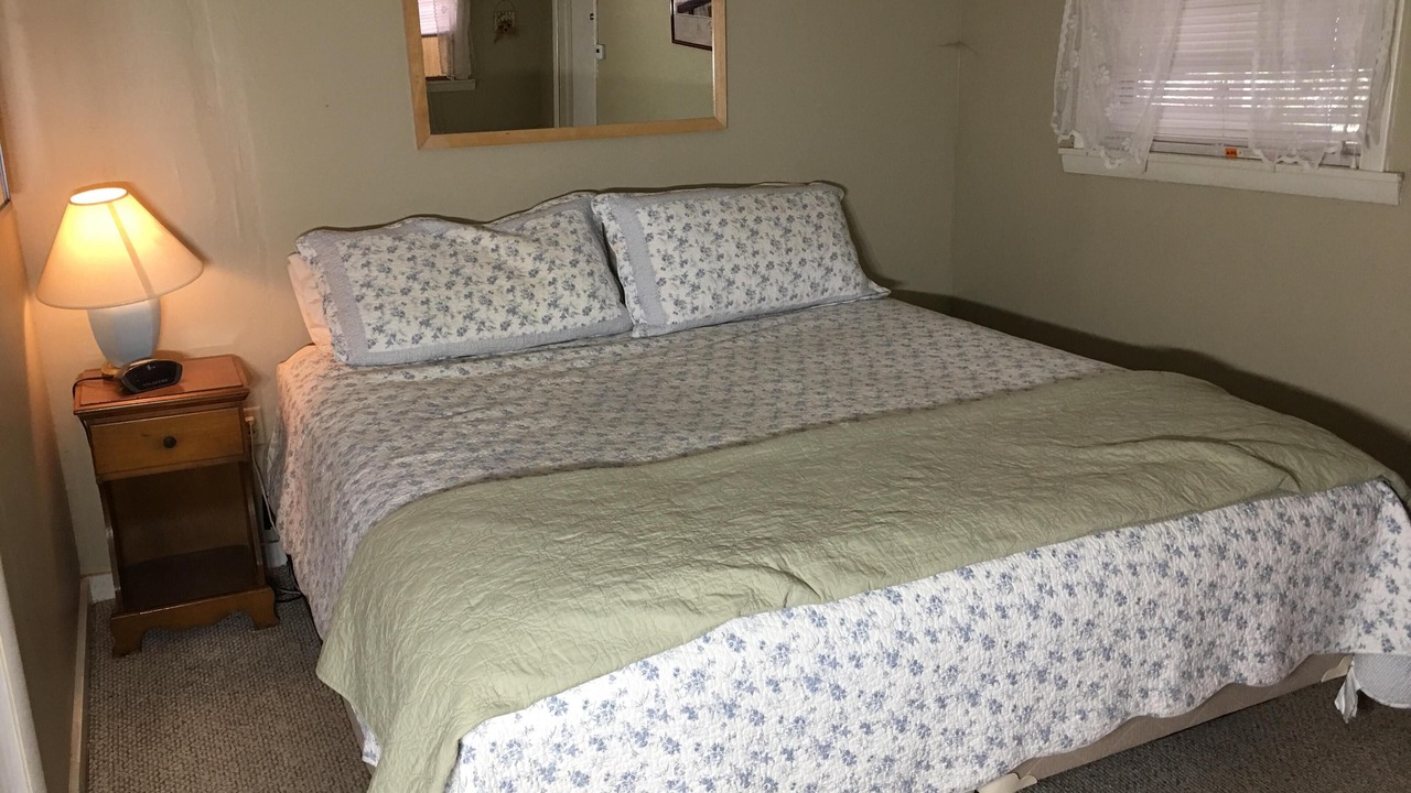 Photo of Bedroom in Candler