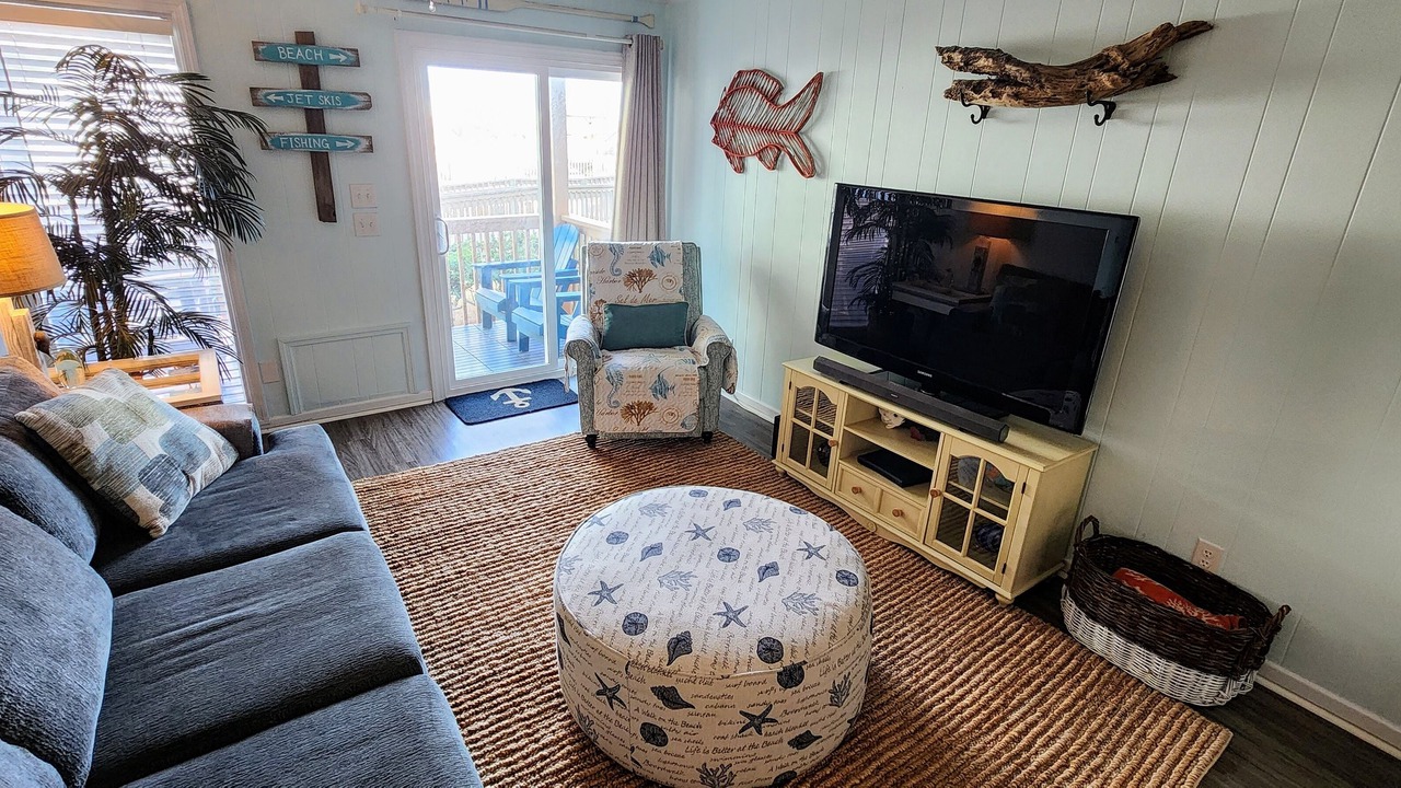 Photo of Livingroom in Ocean Isle Beach