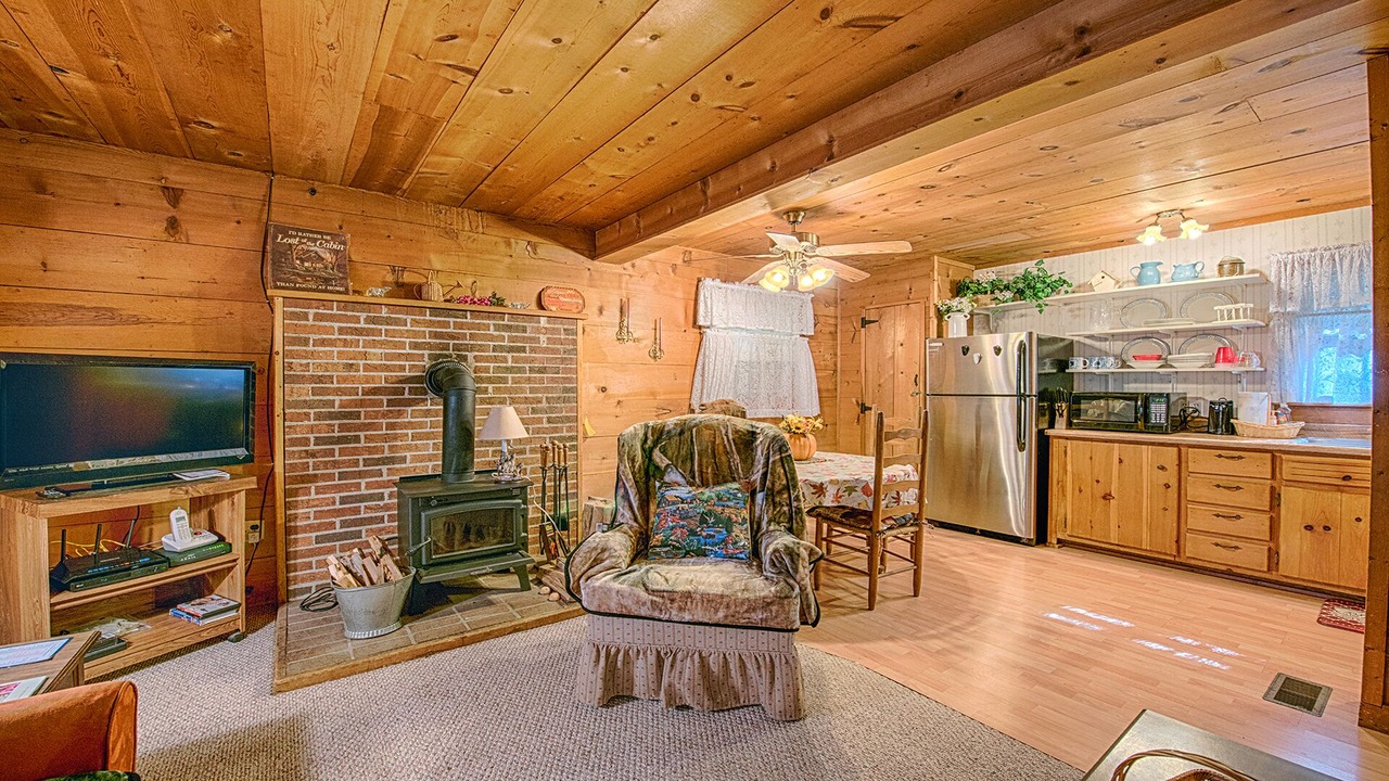 Photo of Bedroom in Waynesville