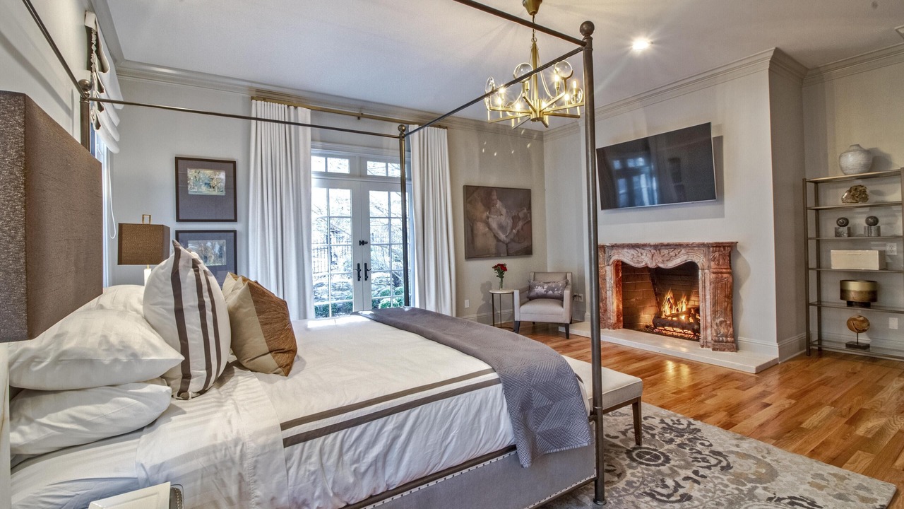 Photo of Livingroom in Asheville