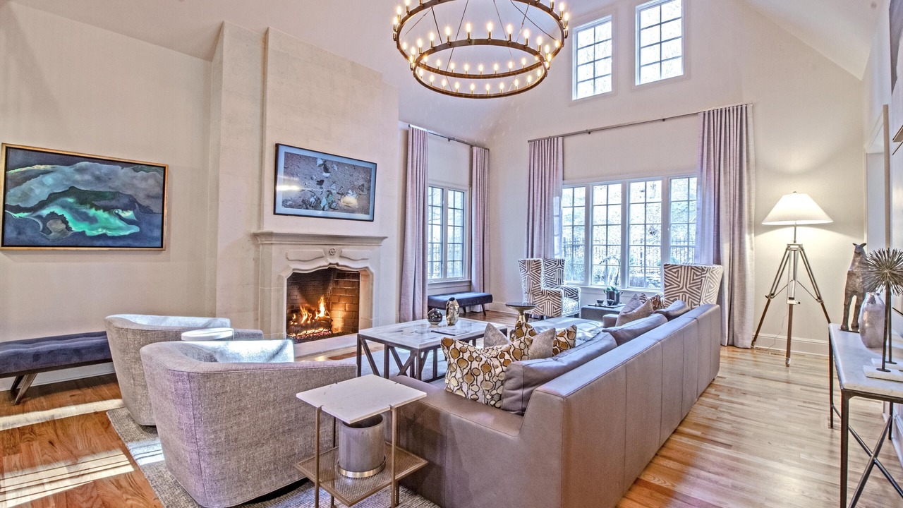 Photo of Livingroom in Asheville