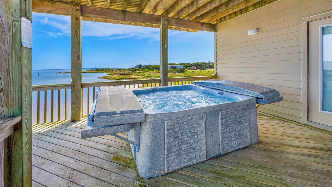 Photo of Others in Hatteras