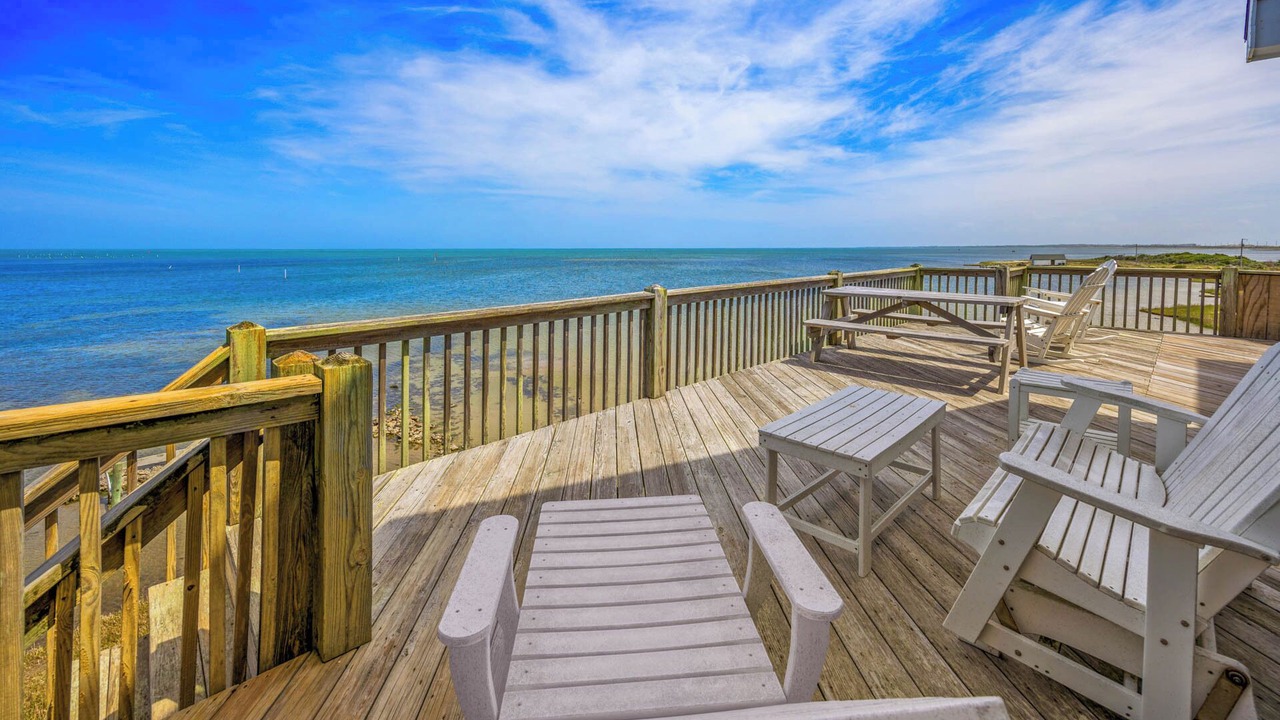 Photo of Others in Hatteras
