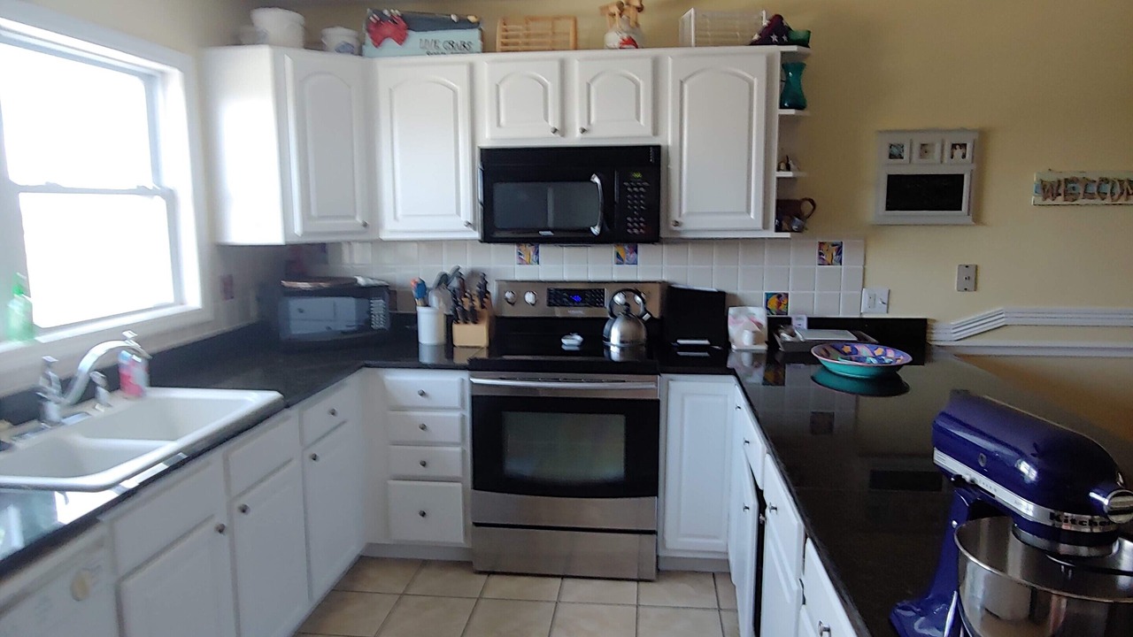Photo of Kitchen in North Topsail Beach
