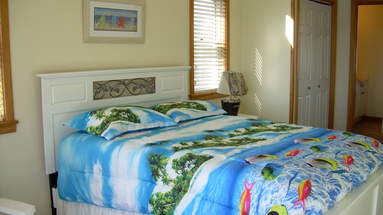 Photo of Bedroom in Brigands' Bay