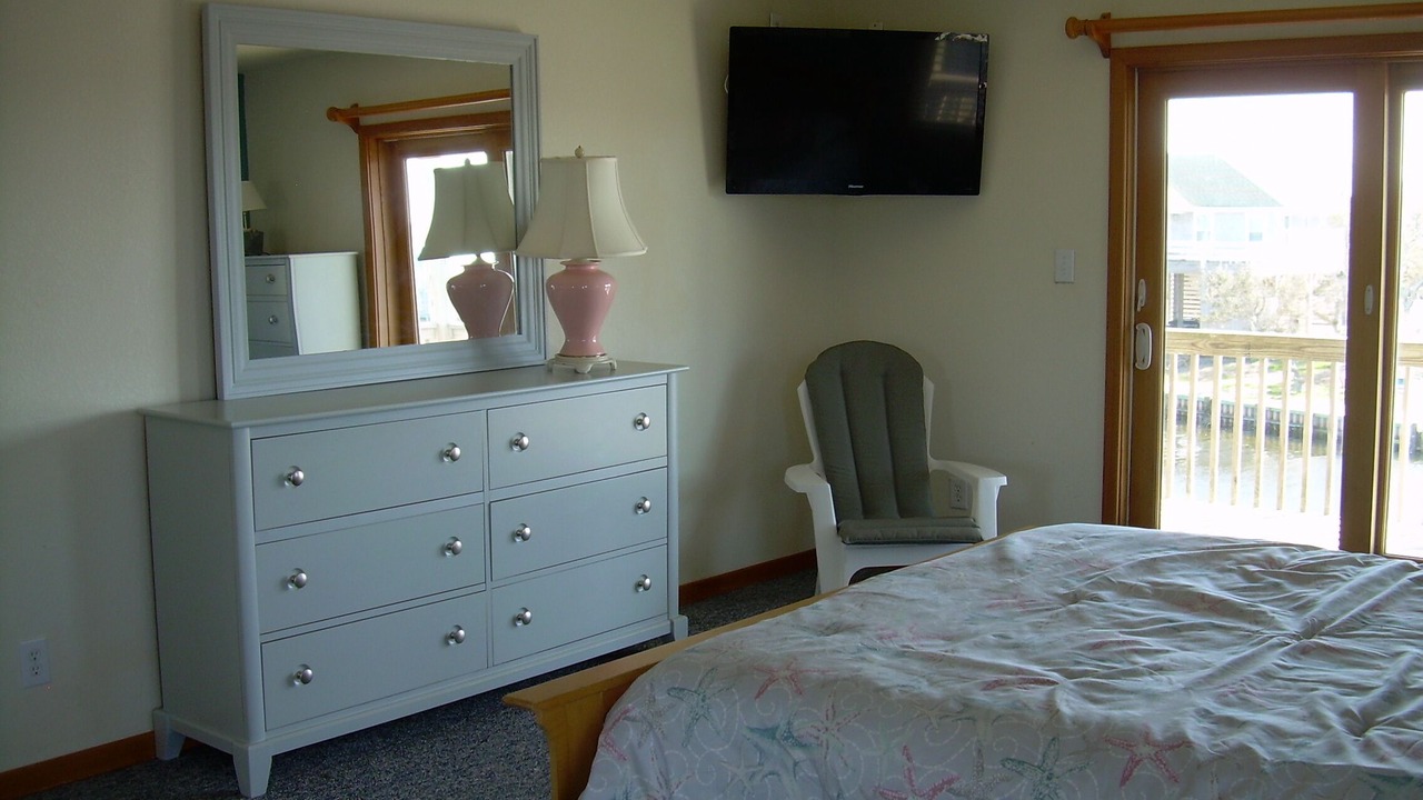 Photo of Bedroom in Brigands' Bay