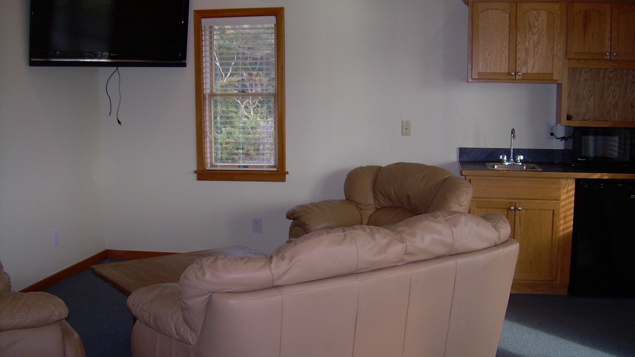 Photo of Livingroom in Brigands' Bay