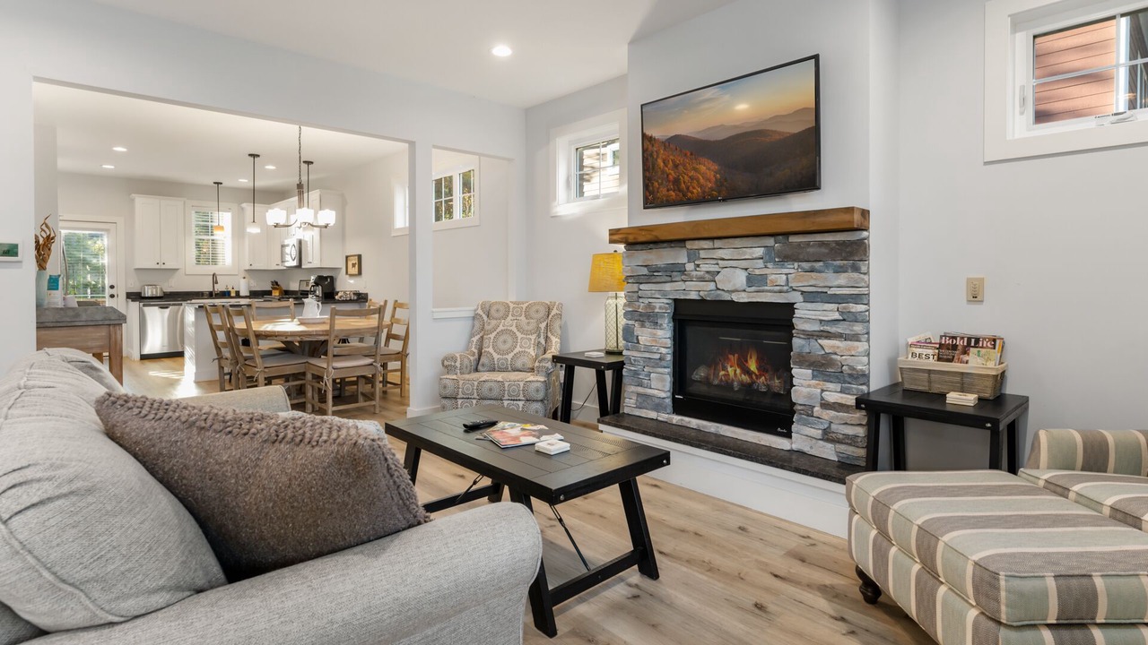 Photo of Livingroom in Fairview