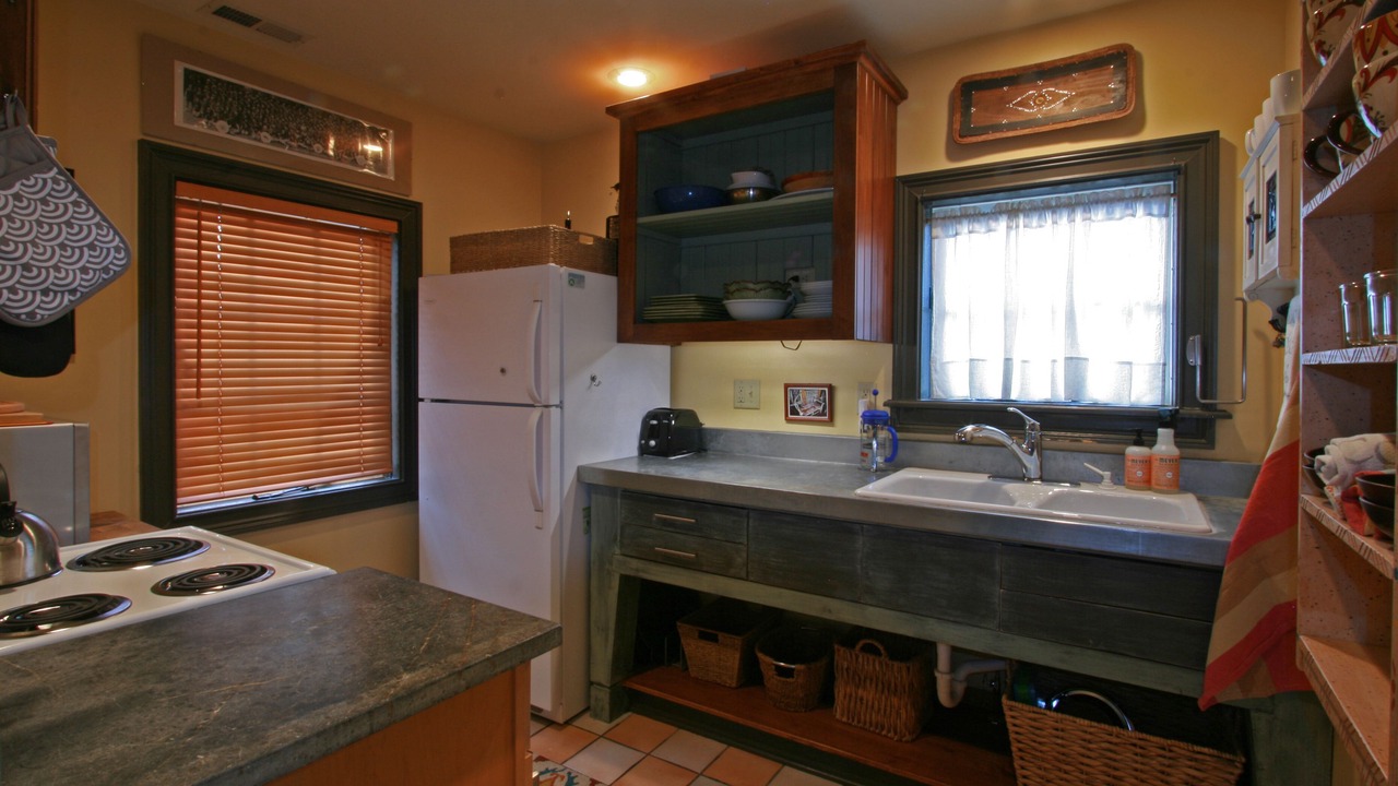 Photo of Bedroom in Historic Montford