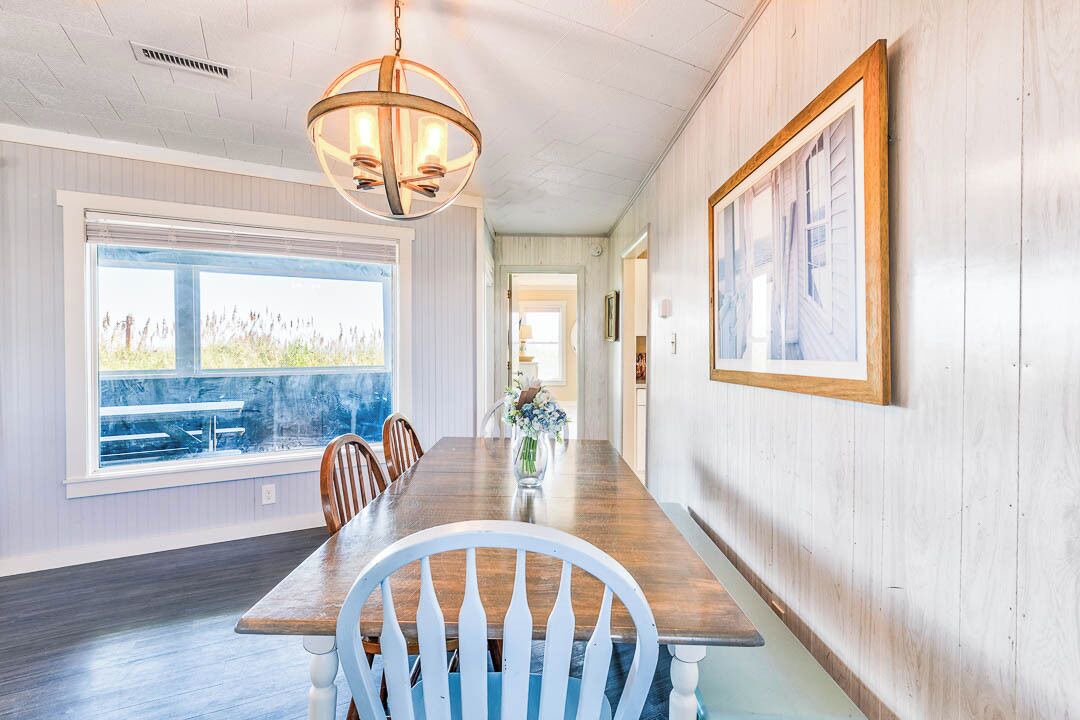 Photo of Bedroom in Colington