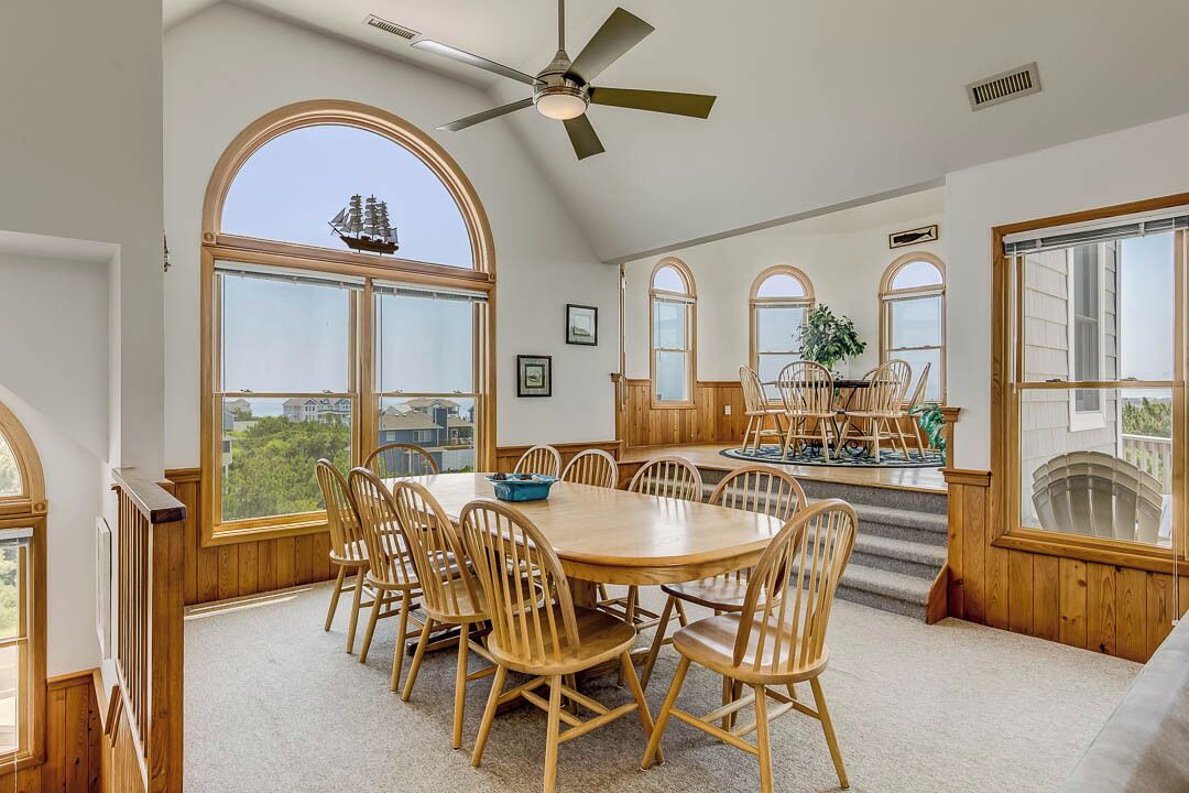 Photo of Bedroom in Whalehead Beach