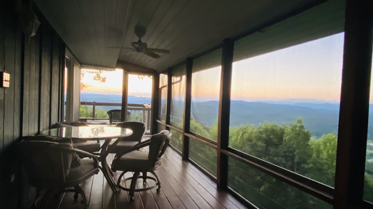 Photo of Outdoor in Hendersonville