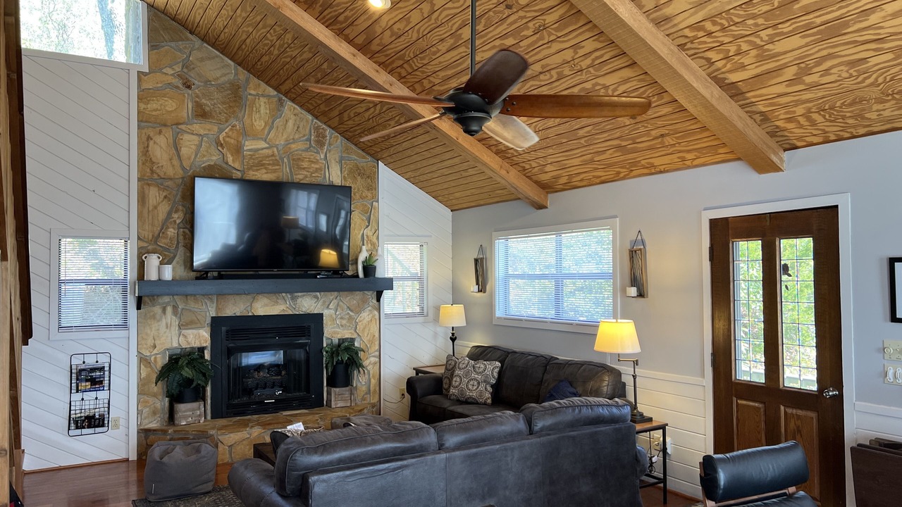 Photo of Livingroom in Franklin