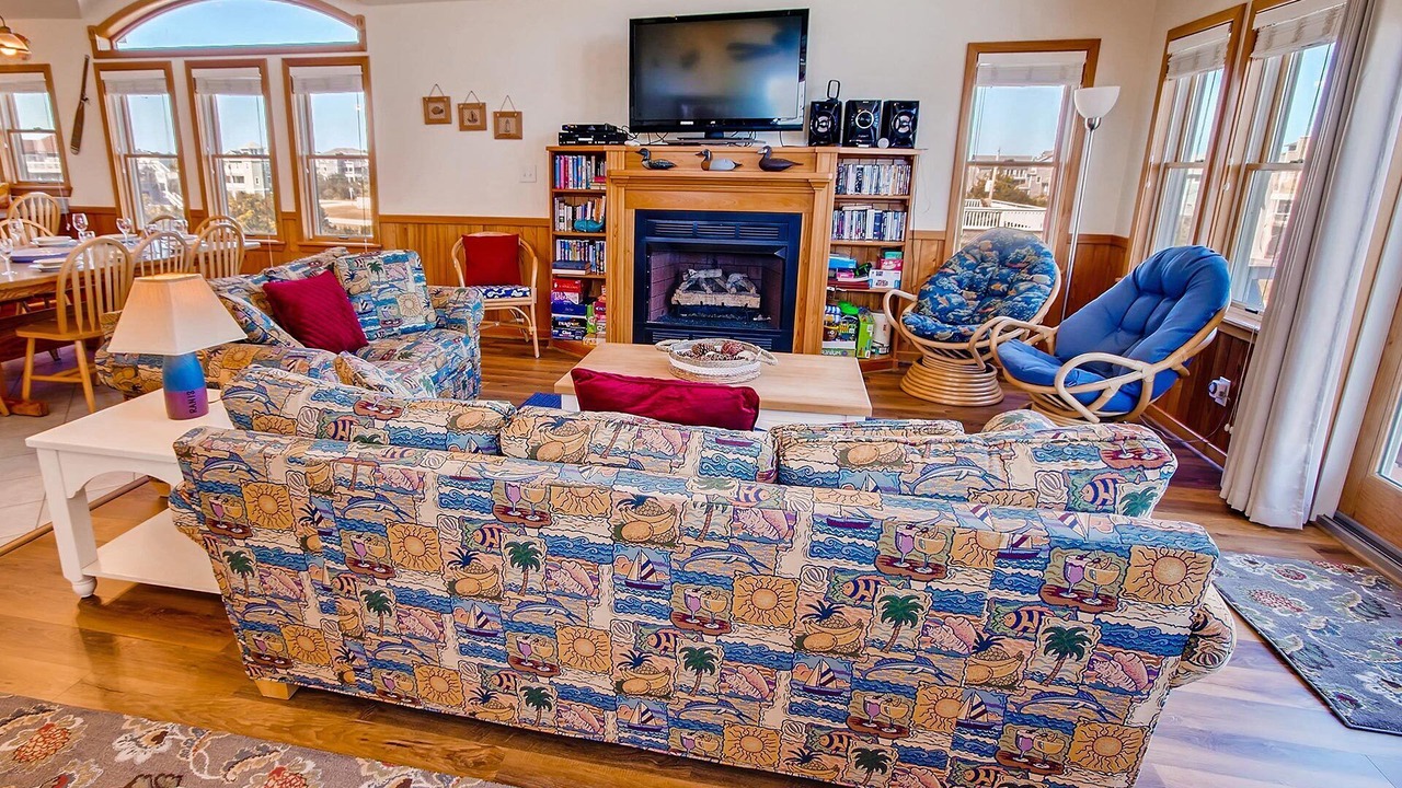 Photo of Bedroom in Waves