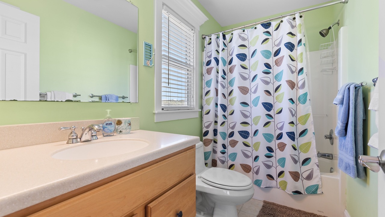 Photo of Bathroom in Holden Beach
