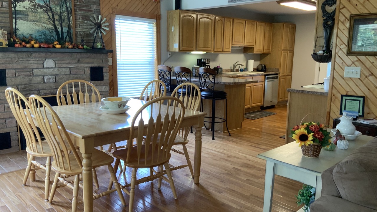Photo of Bedroom in Candler